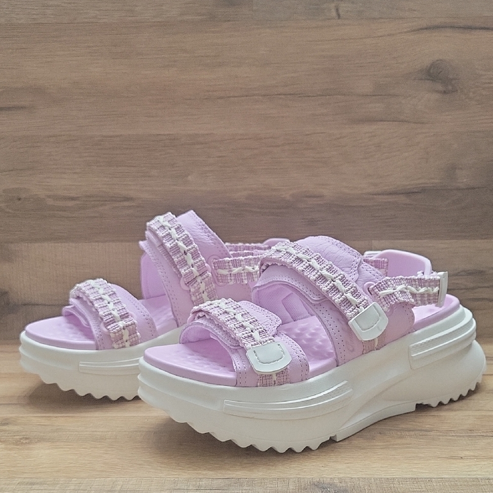 Converse Women's Pink Sandals